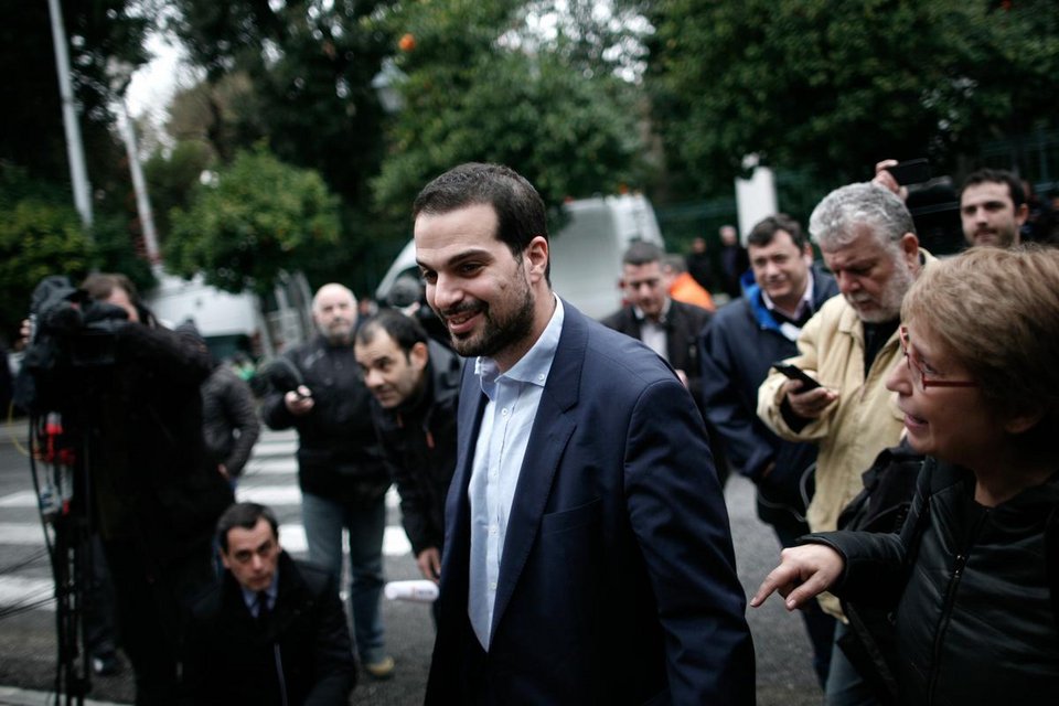 Με ποιους πίνει «πρωινό καφέ» στο Μαξίμου ο Αλέξης Τσίπρας - Οι «βασικοί» και οι... guest  εμφανίσεις [εικόνες] | iefimerida.gr 2