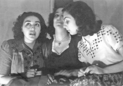 Αλκη Ζέη: «Είναι φοβερό να πάθουμε κατάθλιψη σαν λαός. Αν μέσα μας έχουμε μια μικρή χαρά και τότε όλα θα είναι πιο ανάλαφρα» [εικόνες] | iefimerida.gr 8