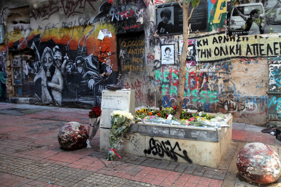 Αλέξης Γρηγορόπουλος: 6 χρόνια μετά τη δολοφονία που συγκλόνισε την Ελλάδα [εικόνες & βίντεο] | iefimerida.gr 0