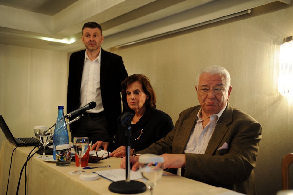 Ο Γκλέτσος παρουσίασε την «Τελεία»: Θα φοβίσουμε τα κόμματα της εξουσίας  [εικόνες]  | iefimerida.gr 4