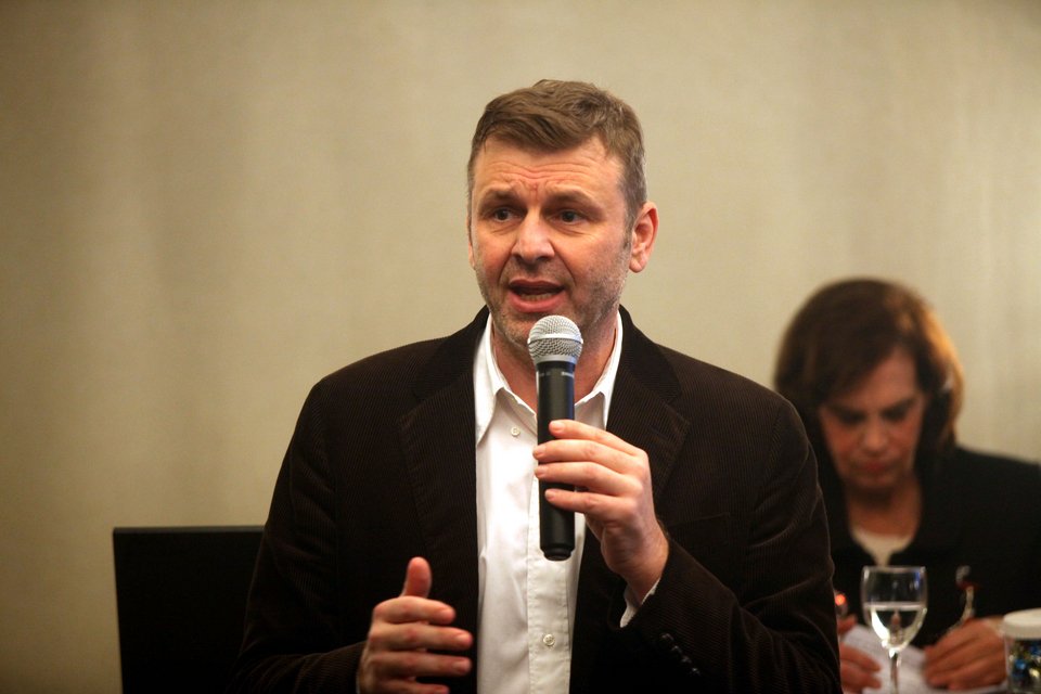 Ο Γκλέτσος παρουσίασε την «Τελεία»: Θα φοβίσουμε τα κόμματα της εξουσίας  [εικόνες]  | iefimerida.gr 7