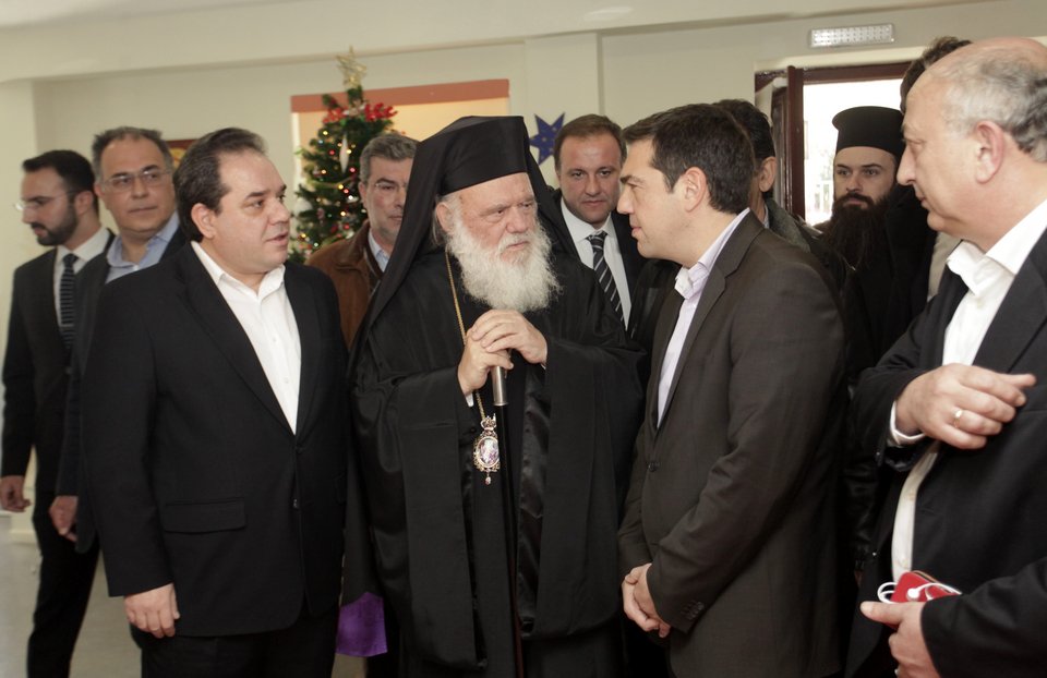 Ο Αλέξης Τσίπρας έφαγε με τον Αρχιεπίσκοπο και ιερείς: Δήλωσε αρωγός στις προσπάθειες της Εκκλησίας [εικόνες] | iefimerida.gr 13