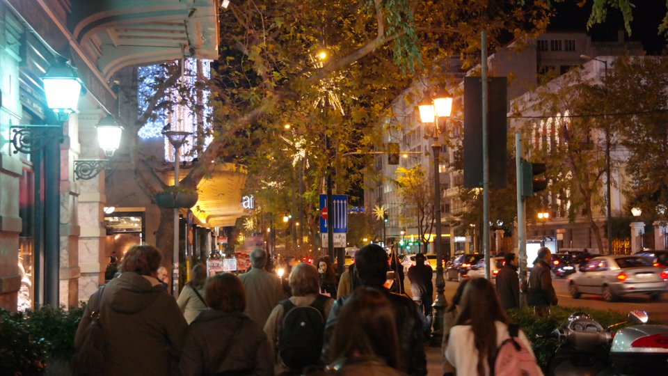 Τα Χριστούγεννα την Τρίτη θυμήθηκαν την Αθήνα [εικόνες] | iefimerida.gr 2