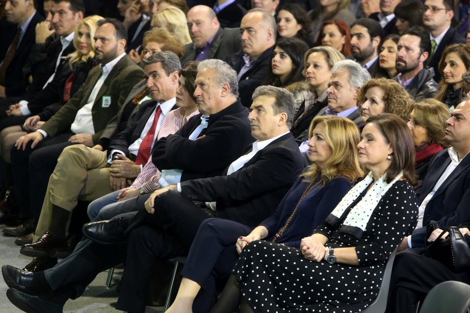 Βενιζέλος: Θα είμαι στο πλευρό της νόμιμης κυβέρνησης της χώρας [εικόνες] | iefimerida.gr 4