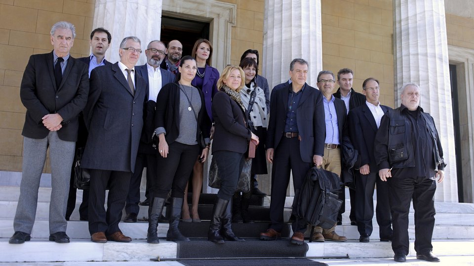 Θεοδωράκης: Ο Τσίπρας έφτιαξε μία κακιά κυβέρνηση με παλαιοκομματικά κουσούρια, ακροδεξιούς και συνωμοσιολόγους | iefimerida.gr 3