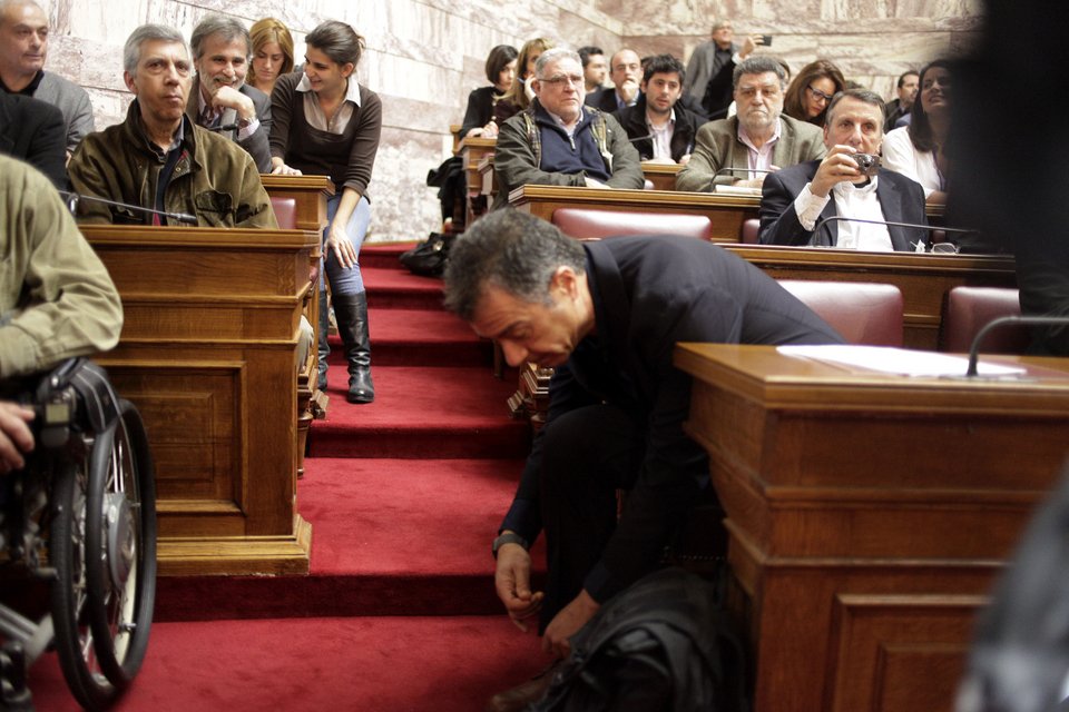 Θεοδωράκης: Ο Τσίπρας έφτιαξε μία κακιά κυβέρνηση με παλαιοκομματικά κουσούρια, ακροδεξιούς και συνωμοσιολόγους | iefimerida.gr 1