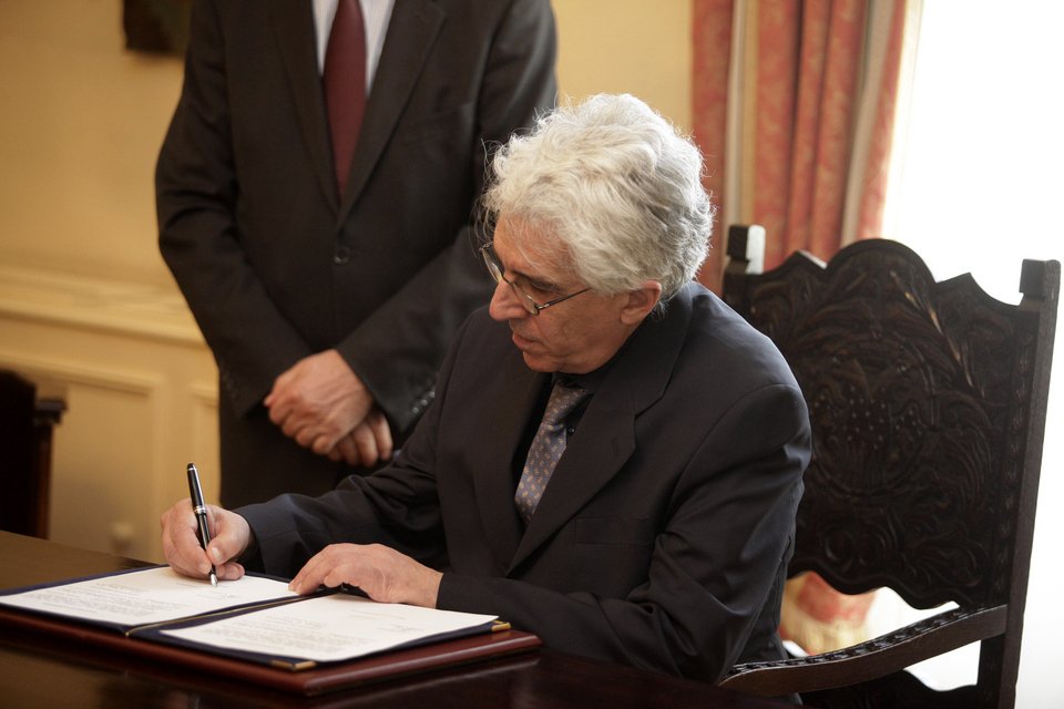 Νίκος Παρασκευόπουλος: Ο υπουργός του Τσίπρα που ορκίστηκε μια μέρα μετά τους υπόλοιπους [εικόνες] | iefimerida.gr 2