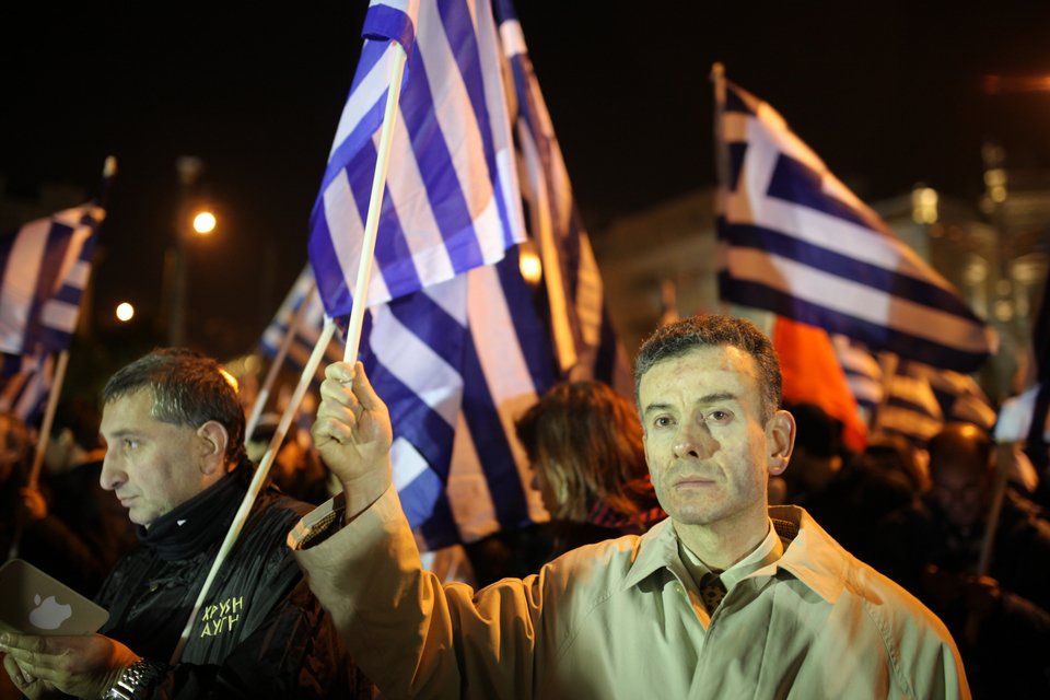 Αοπλοι οι αστυνομικοί στις παράλληλες διαδηλώσεις Χρυσαυγιτών και αντιφασιστών [εικόνες] | iefimerida.gr 6