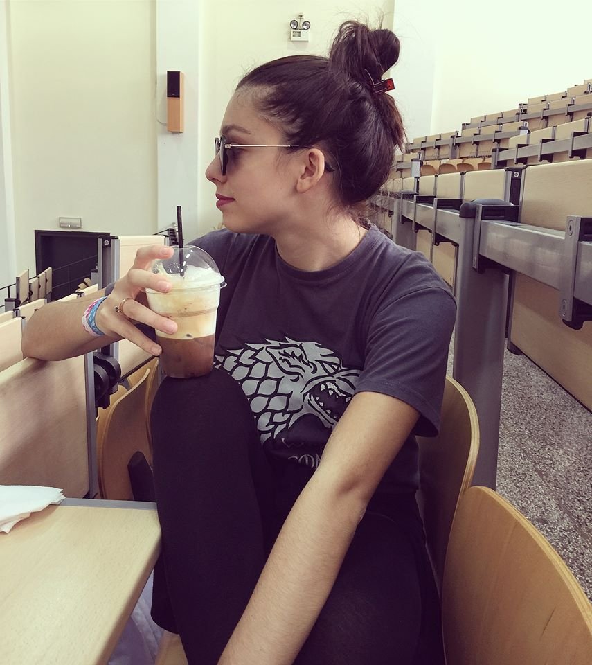 Η 18χρονη φοιτήτρια κόρη του Στέλιου Ρόκκου -Διασκέδασε ακούγοντας τον πατέρα της [εικόνες] | iefimerida.gr 4