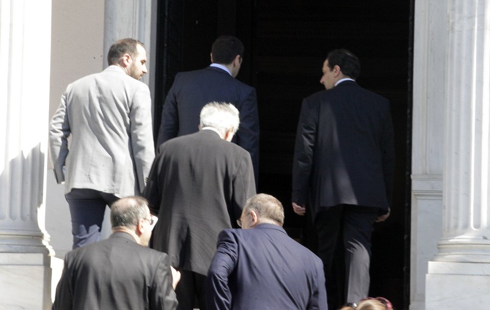 Ορκωμοσία με 50 ημέρες καθυστέρησης -Ανέλαβαν και επίσημα 4 υπουργοί [εικόνες] | iefimerida.gr 6