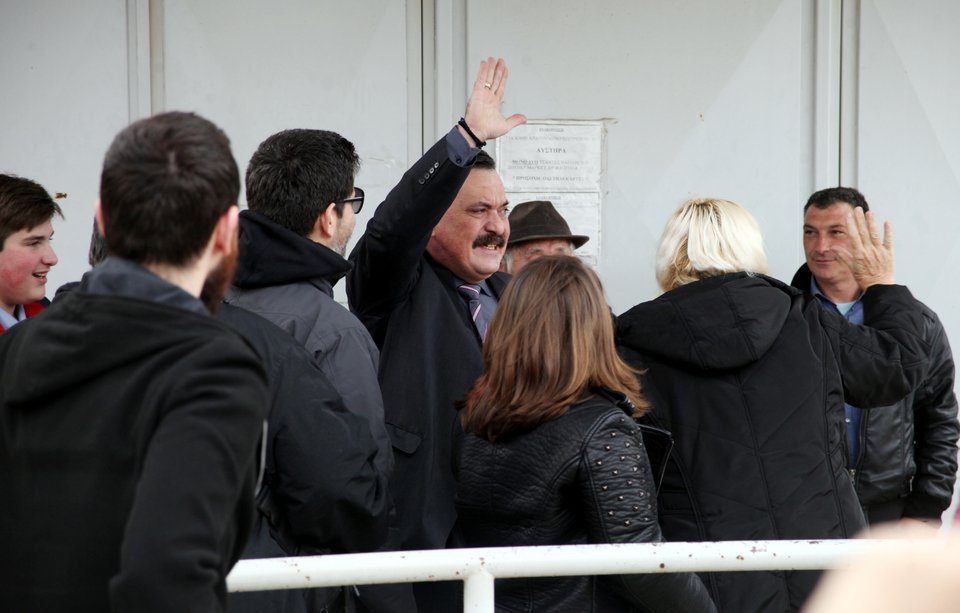 Αποφυλακίστηκε και ο Χρήστος Παππάς -Παρήλθε το 18μηνο [εικόνες] | iefimerida.gr 0