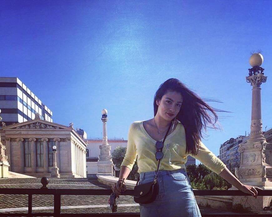 Η 18χρονη φοιτήτρια κόρη του Στέλιου Ρόκκου -Διασκέδασε ακούγοντας τον πατέρα της [εικόνες] | iefimerida.gr 3