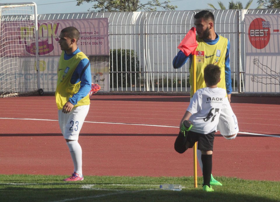 Ο πιτσιρικάς που... τρέλανε το Αργος με τις μιμήσεις του [εικόνες] | iefimerida.gr 3