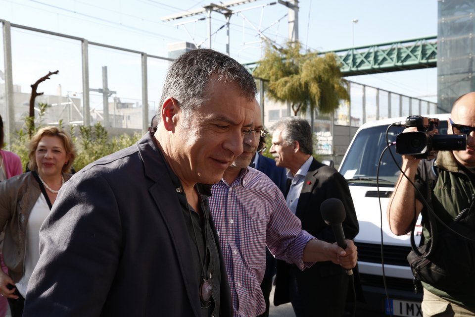 Θεοδωράκης: Αν ήμουν ΣΥΡΙΖΑ θα έκανα κατάληψη | iefimerida.gr 0
