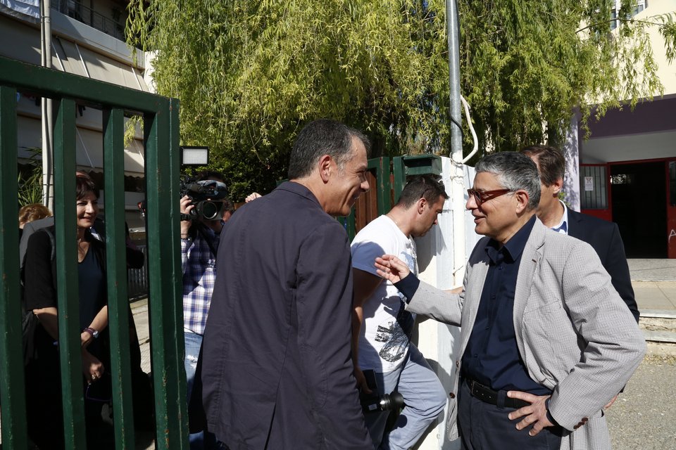 Θεοδωράκης: Αν ήμουν ΣΥΡΙΖΑ θα έκανα κατάληψη | iefimerida.gr 4