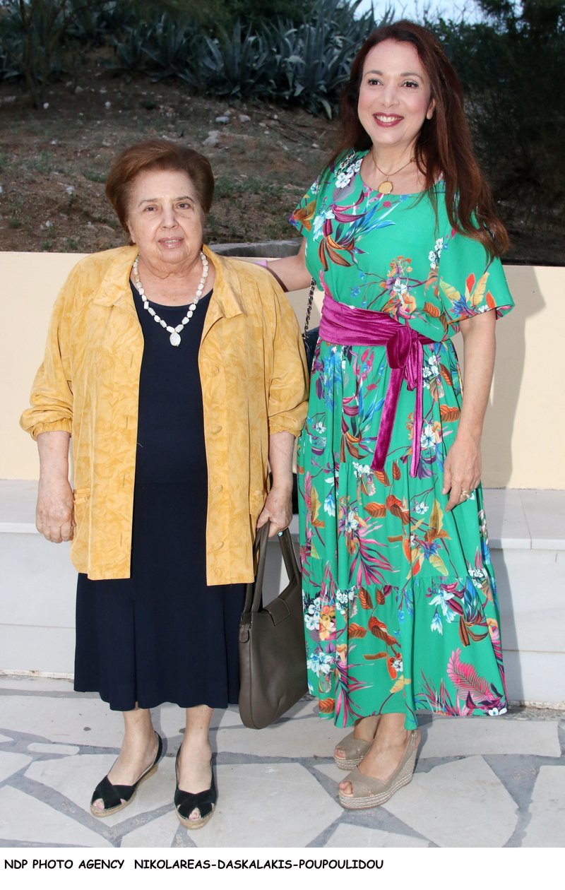 Χριστίνα Αλεξανιάν με τη μητέρα της