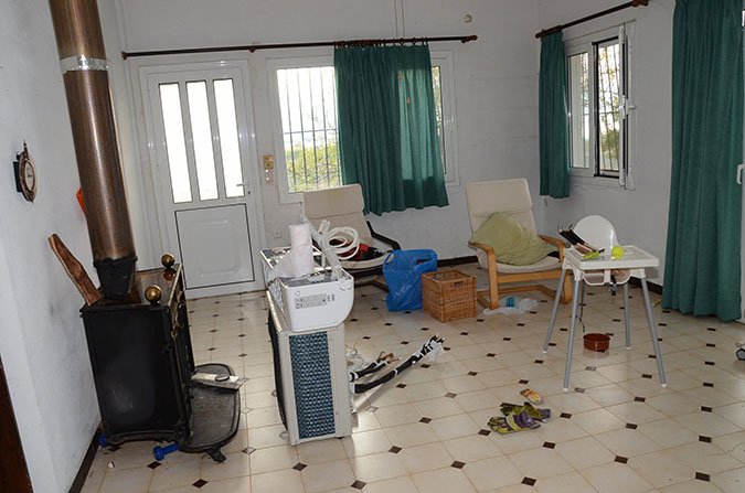 Φωτογραφίες μέσα από το κρησφύγετο του Πετρακάκου: Είχε κρυμμένο ένα ολόκληρο οπλοστάσιο [εικόνες] | iefimerida.gr 22