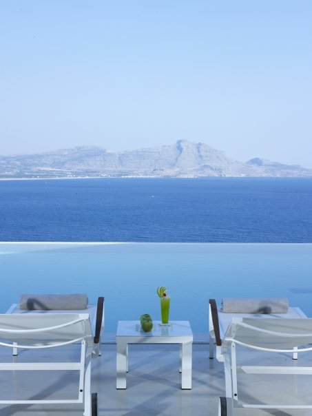 ΤripΑdvisor: Τα 8 καλύτερα ξενοδοχεία της Ελλάδας -Θέα που κόβει την ανάσα, πισίνες κρεμασμένες σε βράχους, χλιδή -Τα δωμάτια  με τις καλύτερες τιμές [εικόνες] | iefimerida.gr 25