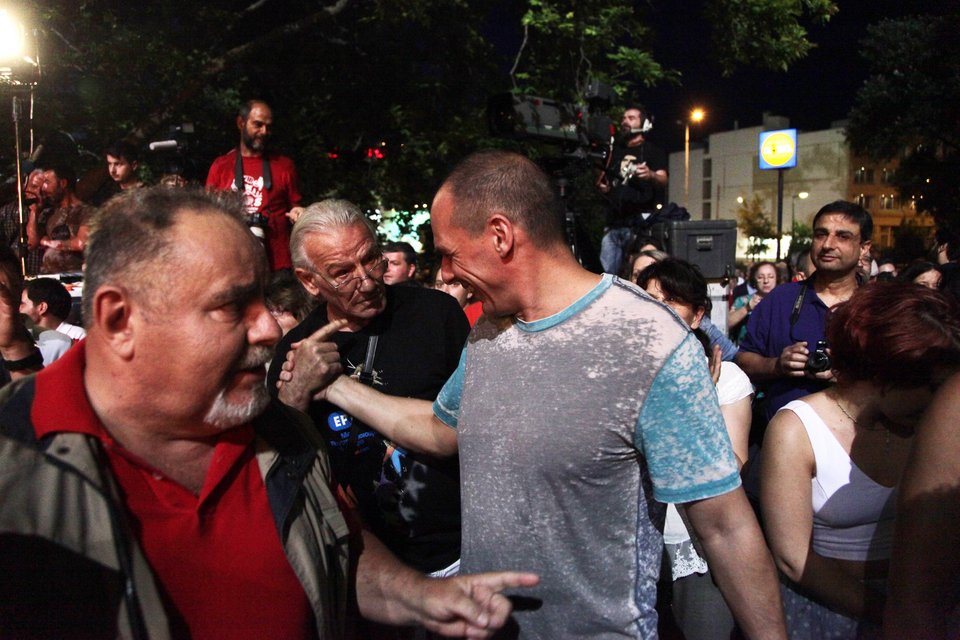 Στην ΕΡΤ συνεχίστηκε η παρέλαση των υπουργών: Η υποδοχή ροκ σταρ σε Τσίπρα και ο ασυγκράτητος Παππάς [εικόνες] | iefimerida.gr 2