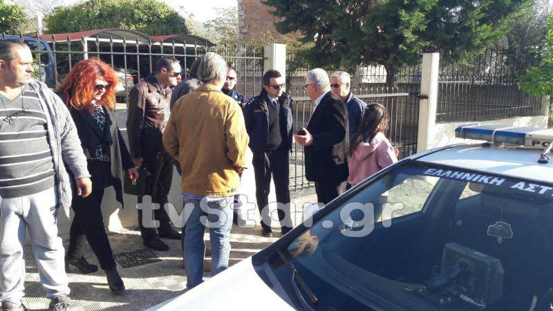 Παρέμβαση εισαγγελέα στη Λαμία για την κατάληψη μαθητών προκάλεσε την οργή γονιών και του δημάρχου [εικόνες] | iefimerida.gr 0