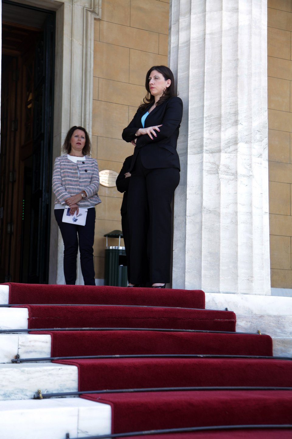 Αγωνία Μαξίμου για Λαφαζάνη, συνιστώσες, Ζωή– «Ψηφίζετε ή εκλογές» το δίλημμα | iefimerida.gr 4