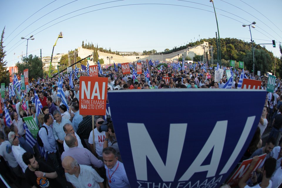 Πλημμύρισε το Καλλιμάρμαρο - Με τον Εθνικό Υμνο τελείωσε η συγκέντρωση [εικόνες]  | iefimerida.gr 16