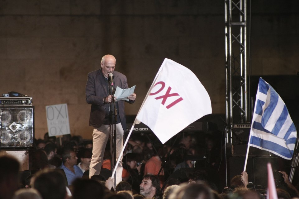 Τσίπρας: Την Κυριακή πείτε «όχι» στα τελεσίγραφα και τους εκβιασμούς -H συγκέντρωση στο Σύνταγμα [εικόνες & βίντεο] | iefimerida.gr 4