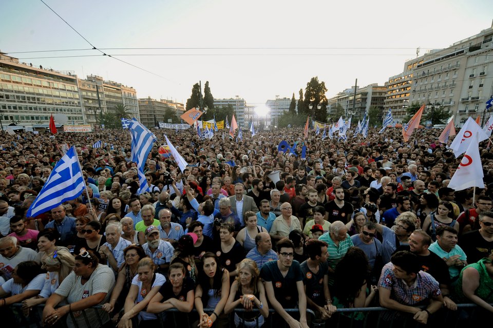 Τσίπρας: Την Κυριακή πείτε «όχι» στα τελεσίγραφα και τους εκβιασμούς -H συγκέντρωση στο Σύνταγμα [εικόνες & βίντεο] | iefimerida.gr 2