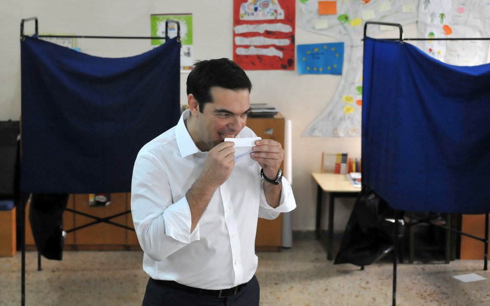 Τα αστεία του Τσίπρα -«Πρόσεξα για να μη βγει άκυρο!» [εικόνες & βίντεο] | iefimerida.gr 4