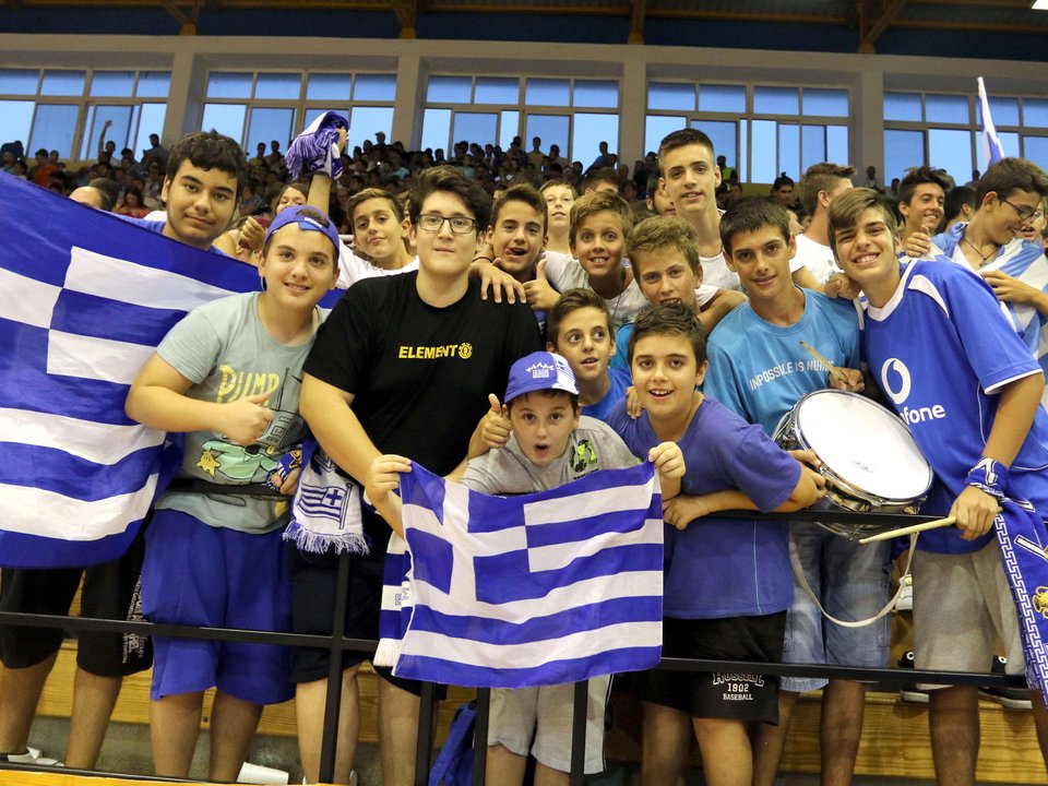 Σήκωσαν το Ευρωπαϊκό οι Εφηβοι! [εικόνες] | iefimerida.gr 6