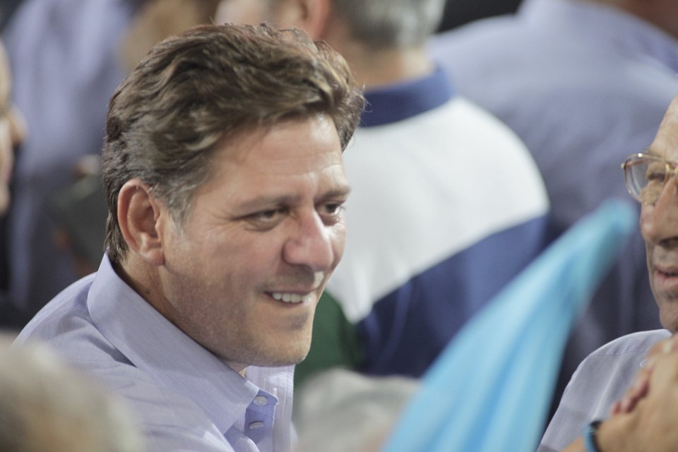 Καραμανλής και Σαμαράς στο πλάι του Μεϊμαράκη στην Ομόνοια [εικόνες] | iefimerida.gr 7