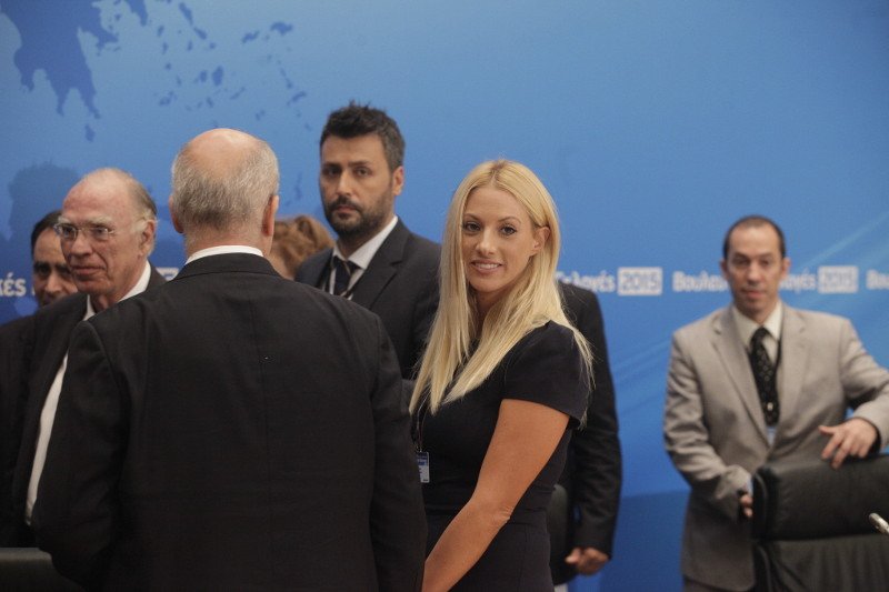 Η 29χρονη ξανθιά αμαζόνα του Λεβέντη -Εγινε η σκιά του στο Ζάππειο [εικόνες] | iefimerida.gr 4