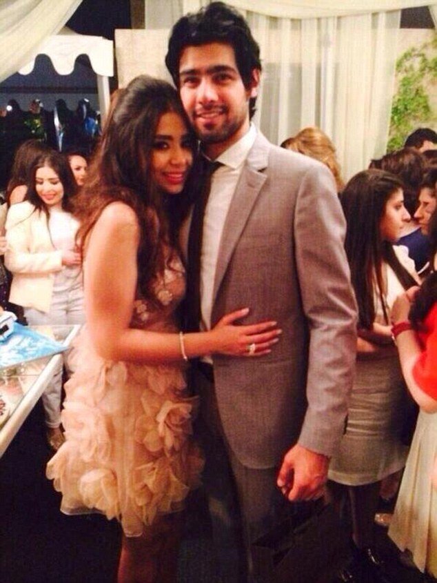 Το μπάτσελορ πάρτι της εκρηκτικής μελαχρινής εγγονής του Σαντάμ Χουσεΐν [εικόνες] | iefimerida.gr 3