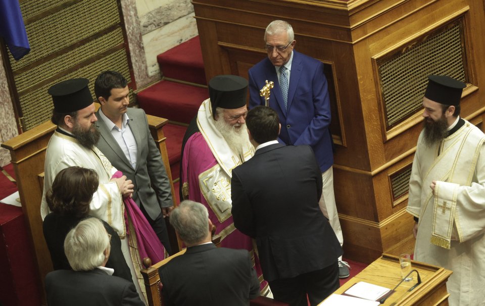 Ορκίστηκαν οι 300 -Ποιοι μπαίνουν για πρώτη φορά στη βουλή [εικόνες] | iefimerida.gr 2