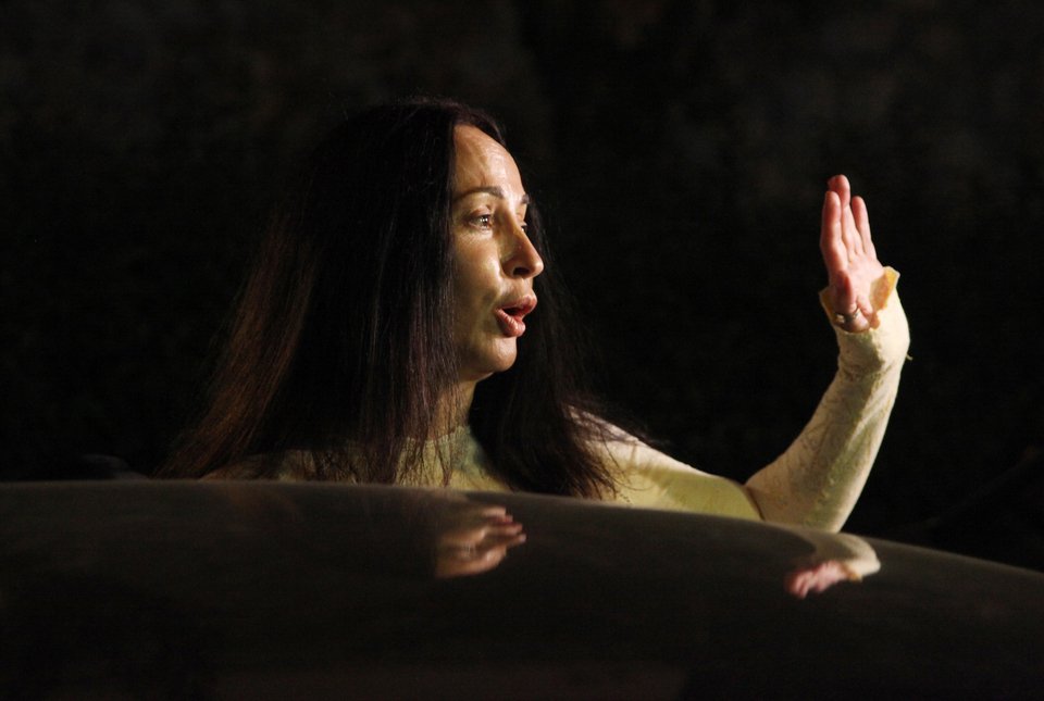 Η στιγμή της αποφυλάκισης της Βίκυς Σταμάτη -Τι δήλωσε στους δημοσιογράφους [εικόνες & βίντεο] | iefimerida.gr 0