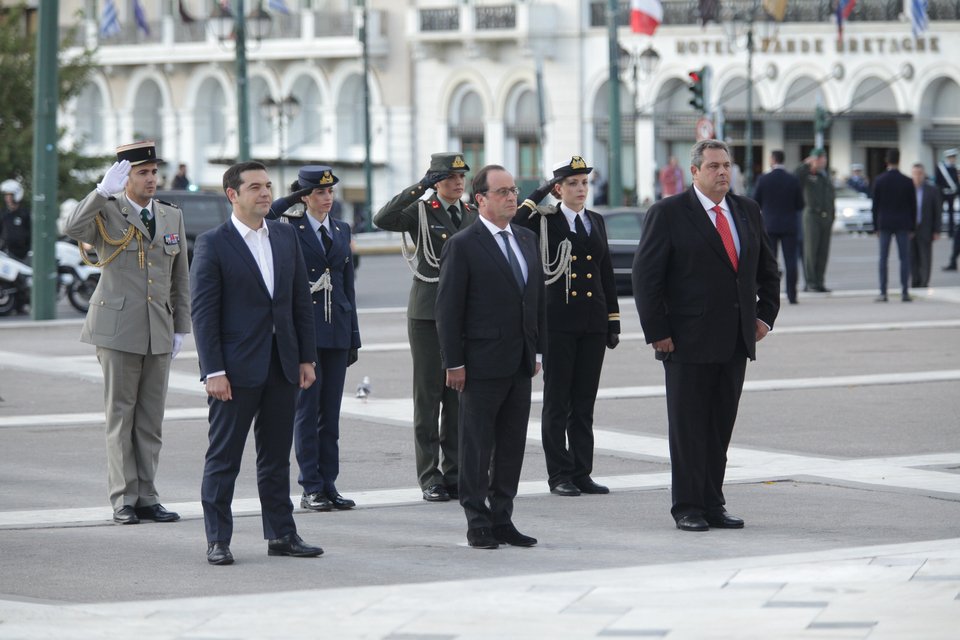 Τα δώρα του Ολάντ στον Τσίπρα: Υπόσχεται επενδύσεις και στήριξη | iefimerida.gr 3