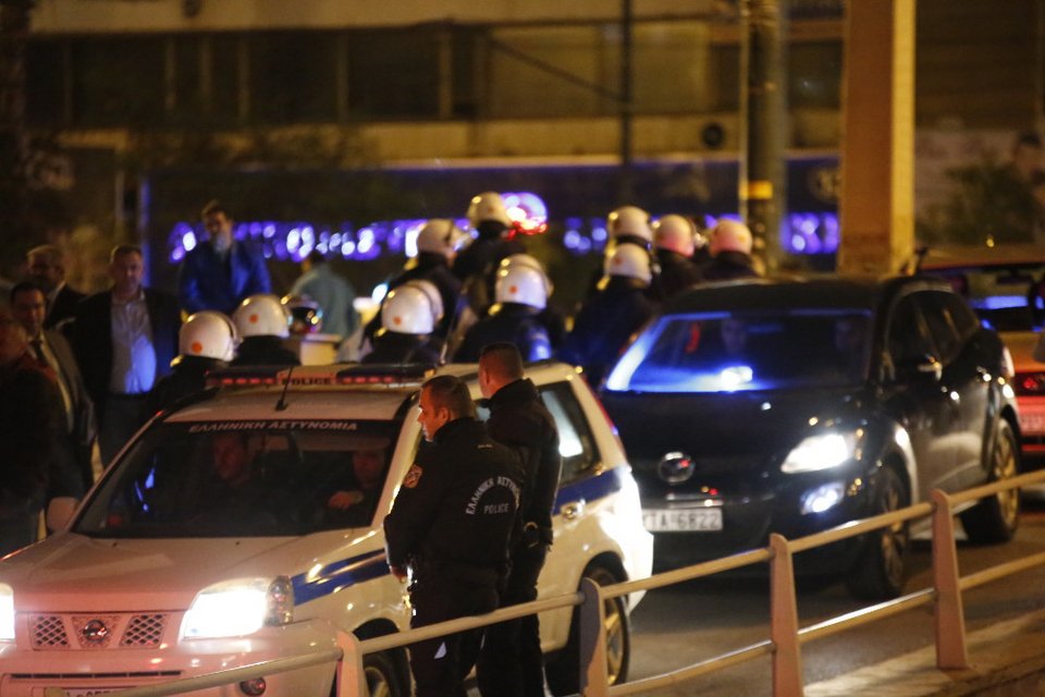 Εληξε η κατάληψη του «Ρουβίκωνα» στα γραφεία των ΑΝΕΛ [εικόνες] | iefimerida.gr 1