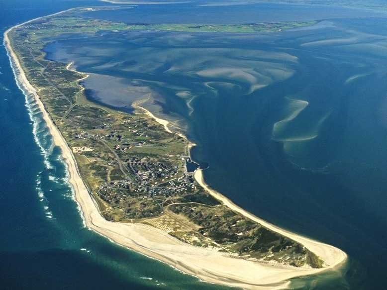 Αυτά είναι τα 30 ομορφότερα νησιά σε όλο τον κόσμο: Ανάμεσά τους η Σαντορίνη και η Σκιάθος [εικόνες] | iefimerida.gr 7