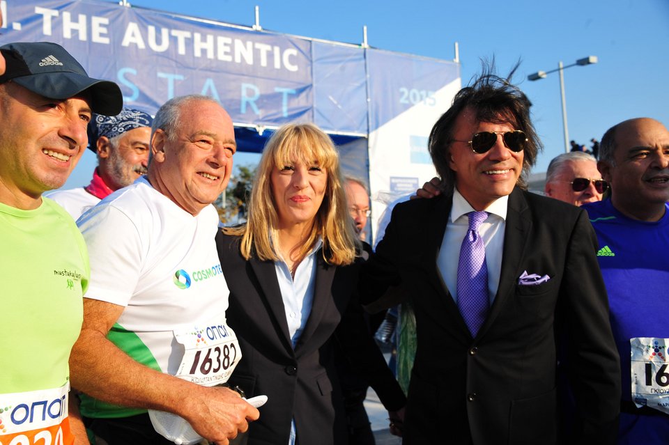 Μαραθώνιος: Γιορτή στους δρόμους της Αθήνας με χιλιάδες συμμετοχές - Νικητής ο Μερούσης [εικόνες] | iefimerida.gr 4