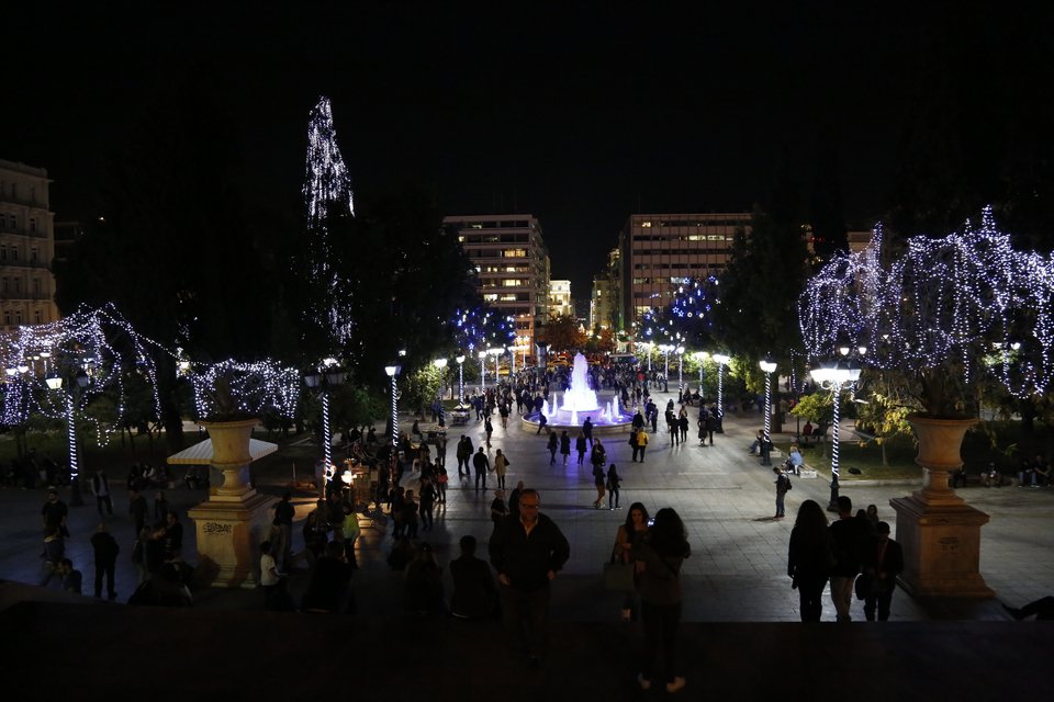 «Μύρισε» Χριστούγεννα το κέντρο της Αθήνας [εικόνες] | iefimerida.gr 17
