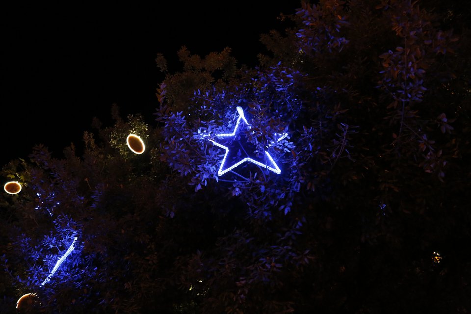 «Μύρισε» Χριστούγεννα το κέντρο της Αθήνας [εικόνες] | iefimerida.gr 3