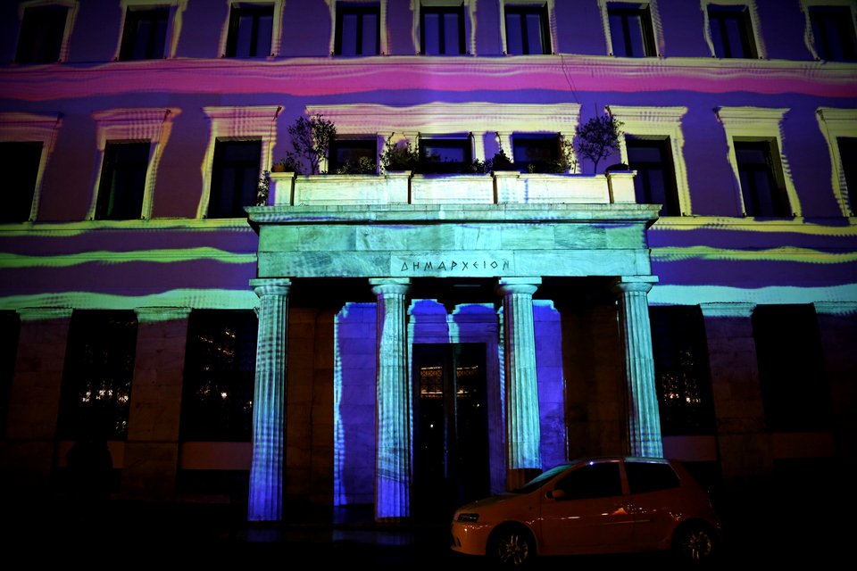 Αλλαξε χρώμα, σχήμα και πρόσοψη το Δημαρχείο στην Κοτζιά [εικόνες] | iefimerida.gr 4