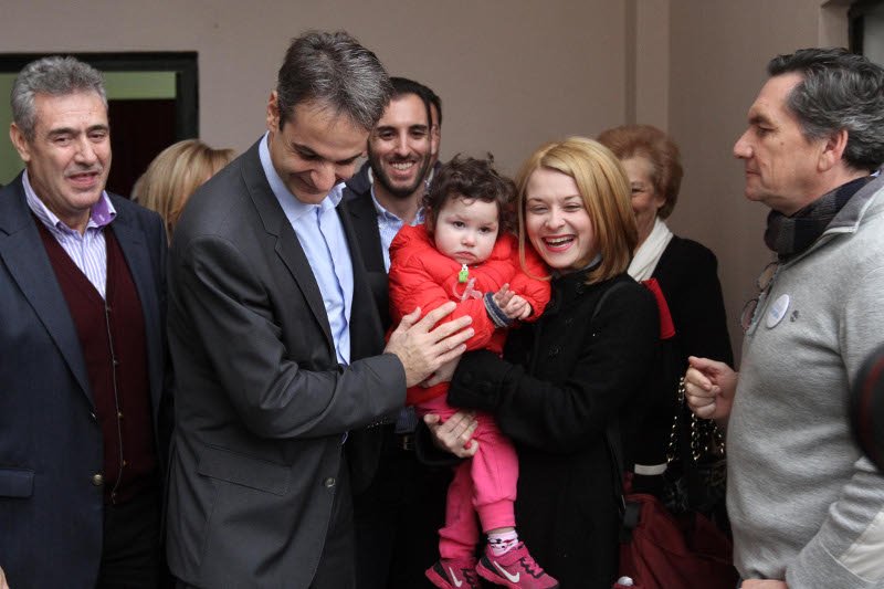 Η εκλογή προέδρου στη ΝΔ μέσα από εικόνες -Σε όλη την Ελλάδα | iefimerida.gr 13