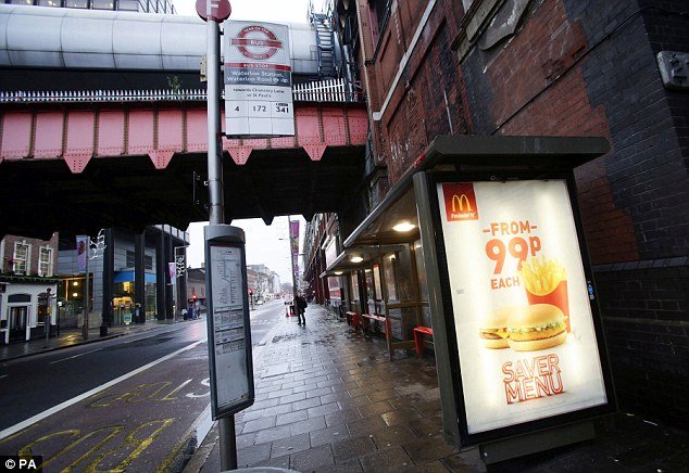 Αγρια δολοφονία Ελληνα στο Λονδίνο -Βρέθηκε σε μια λίμνη αίματος σε στάση λεωφορείου [εικόνες] | iefimerida.gr 0