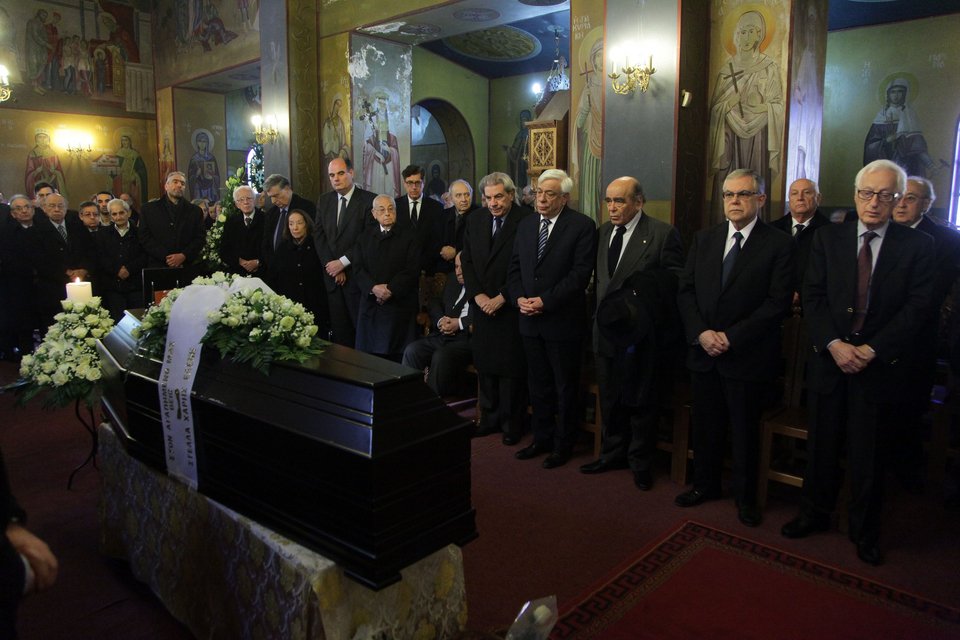 Το τελευταίο αντίο στον Κωνσταντίνο Δεσποτόπουλο: Τον κορυφαίο της διανόησης [εικόνες] | iefimerida.gr 0