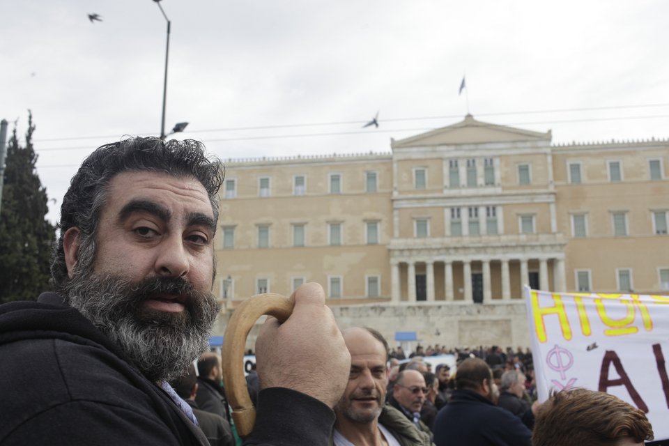 Δεύτερη λαοθάλασσα των αγροτών στο Σύνταγμα -«Ηρθε η ώρα για νέο Κιλελέρ» φώναζαν [εικόνες] | iefimerida.gr 9
