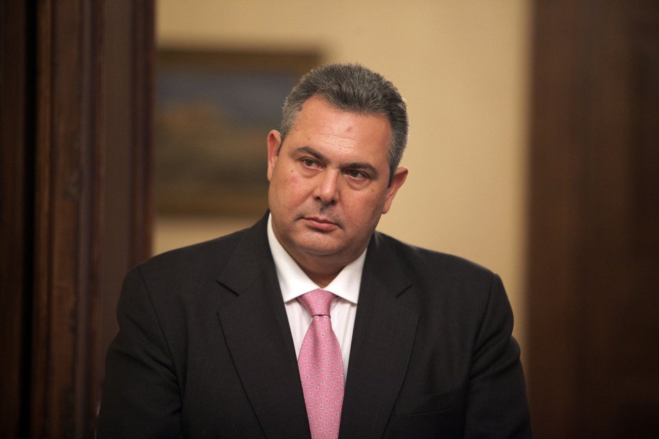 Ορκίστηκε υφυπουργός Υποδομών και Δικτύων η Χρυσοβελώνη [εικόνες] 	 | iefimerida.gr 5