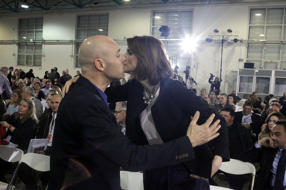 Στο συνέδριο του Ποταμιού -Καλλονές συνεργάτιδες και «επίτιμοι» προσκεκλημένοι [εικόνες] | iefimerida.gr 9