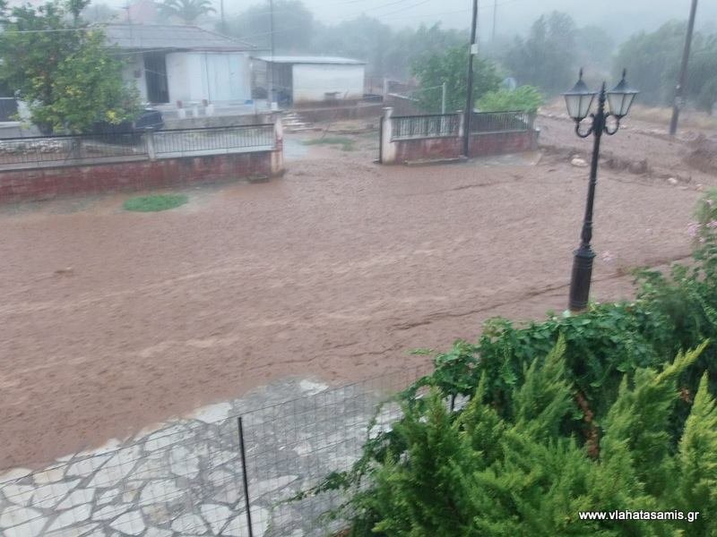 Εικόνες βιβλικής καταστροφής στην Κεφαλονιά από την κακοκαιρία [εικόνες] | iefimerida.gr 6