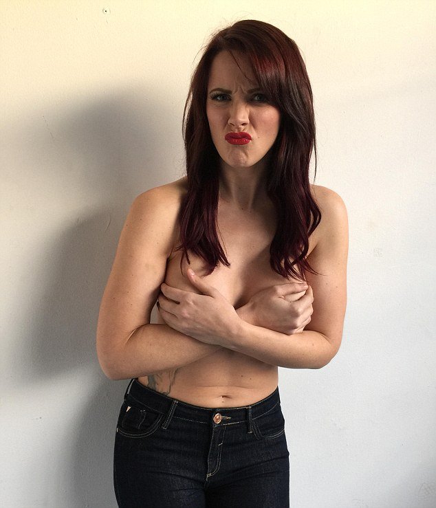 Νέα μόδα: Κάνουν πάρτι πριν τη μαστεκτομή [εικόνες] | iefimerida.gr 1